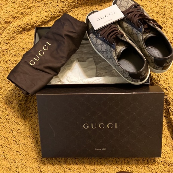 Gucci sneakers fits like M 8.5 - Picture 7 of 9